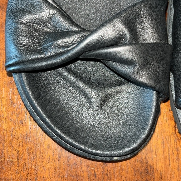 The White Co. London  slides  sandals  black leather  Double twist top Size 37 6 - Picture 2 of 11